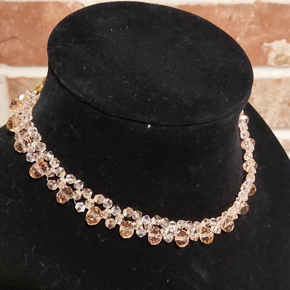 Champagne Choker with matching Earrings - Picture 8 of 15
